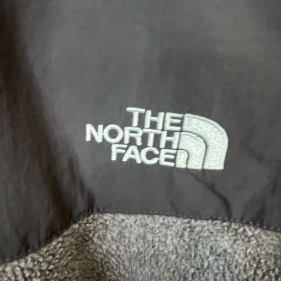 The North Face Women’s Polartec Recycled Fleece Jacket Gray Size Small - Picture 5 of 13